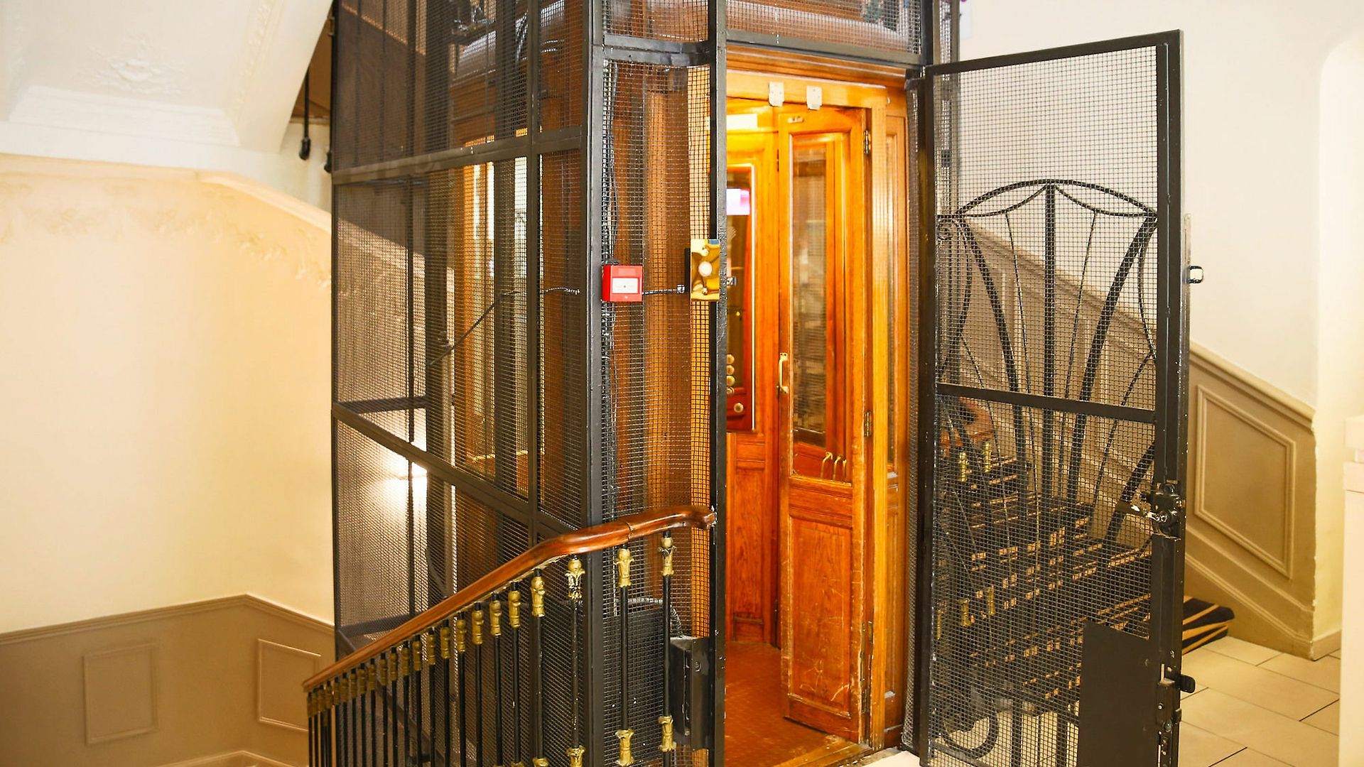 Hotel Le Seize, Centre 3*