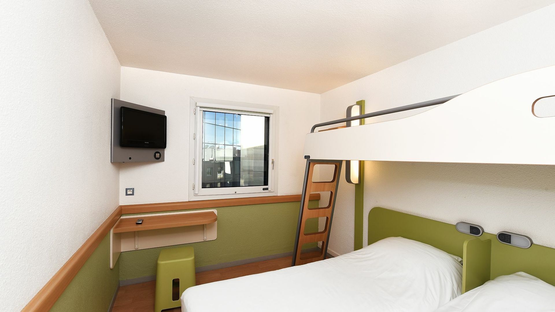 Hotel Ibis Budget Aeroport 2*
