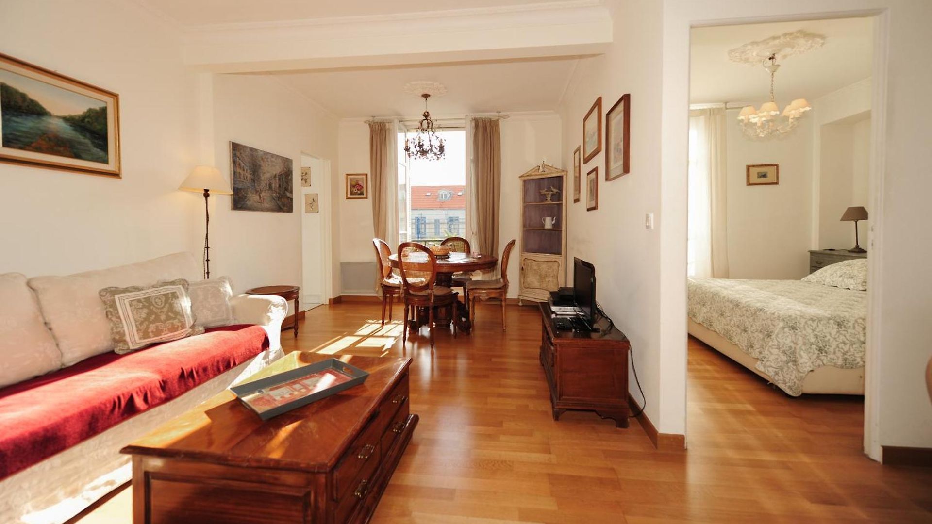 Apartment Clemenceau Centre Five Stars House *