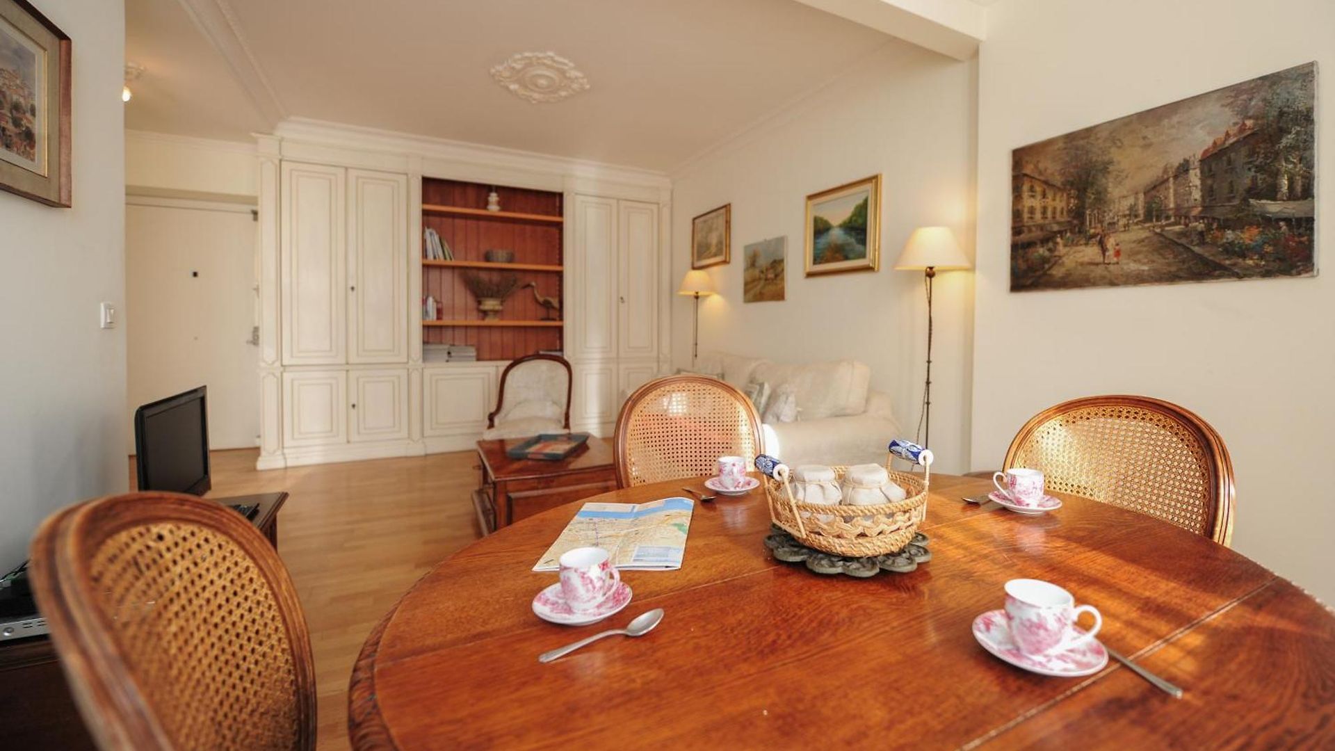 Apartment Clemenceau Centre Five Stars House