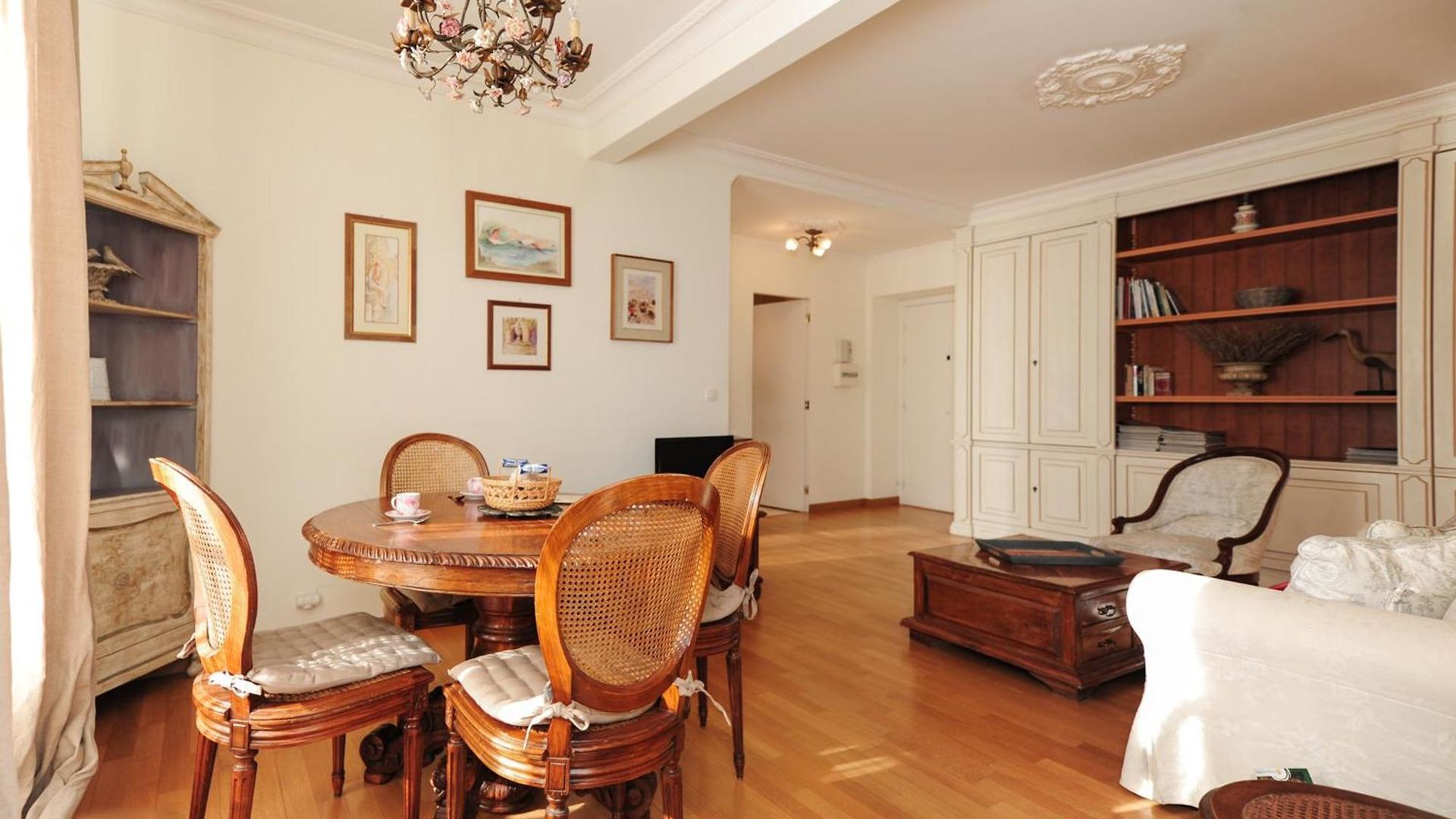 Apartment Clemenceau Centre Five Stars House