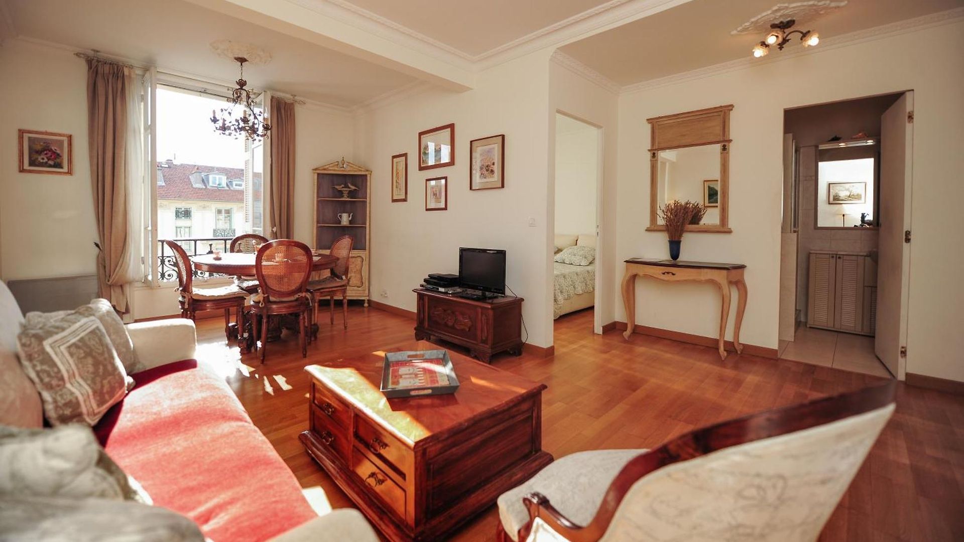 Clemenceau Centre Five Stars House Apartment *