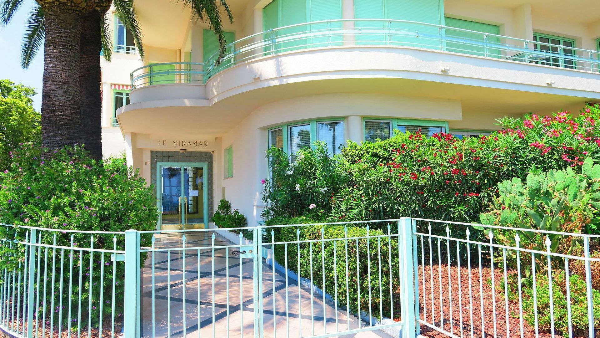 Sea View - Promenade Des 1 Bdr