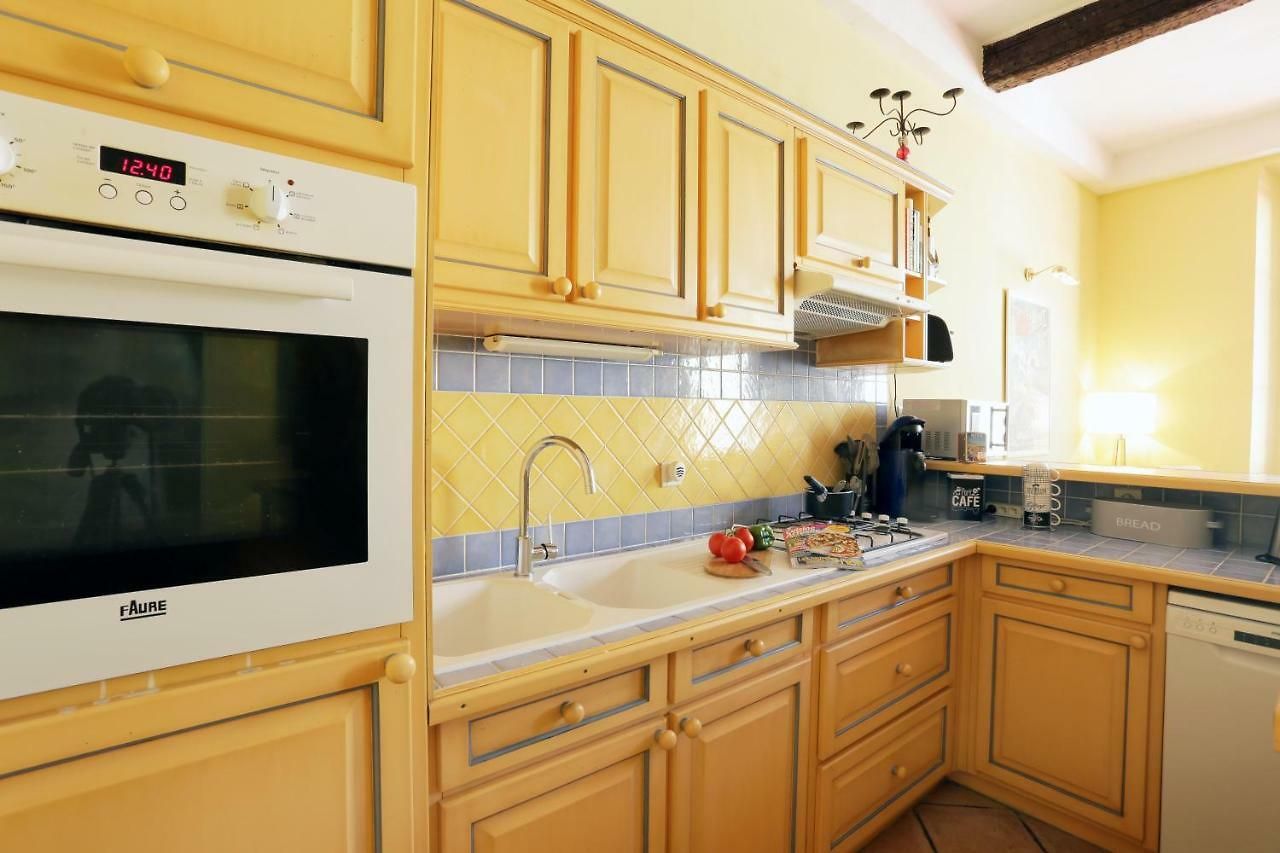 Appartement Fontaine - Charming Provencal, Clim, 6 Guest, Old Town