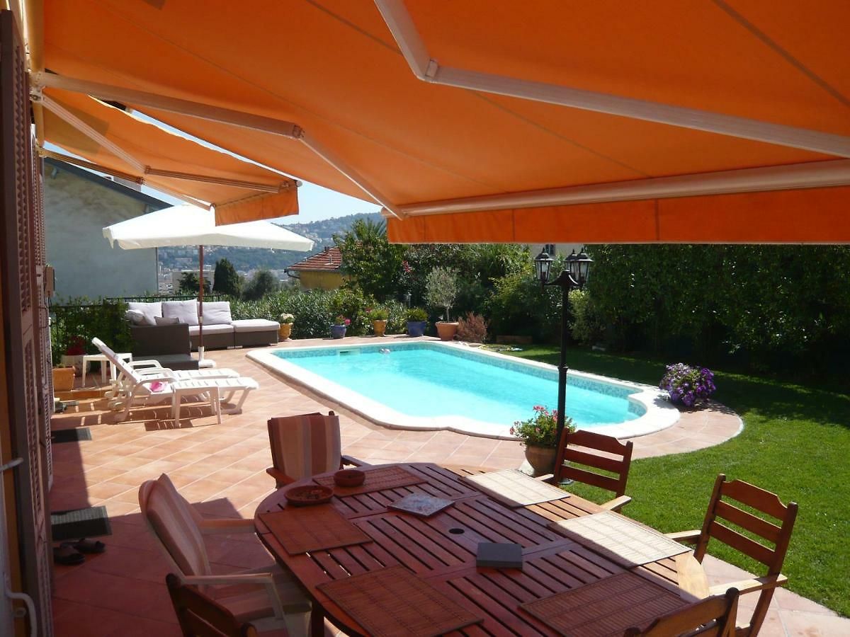 Bed & Breakfast Les Pervenches Nice