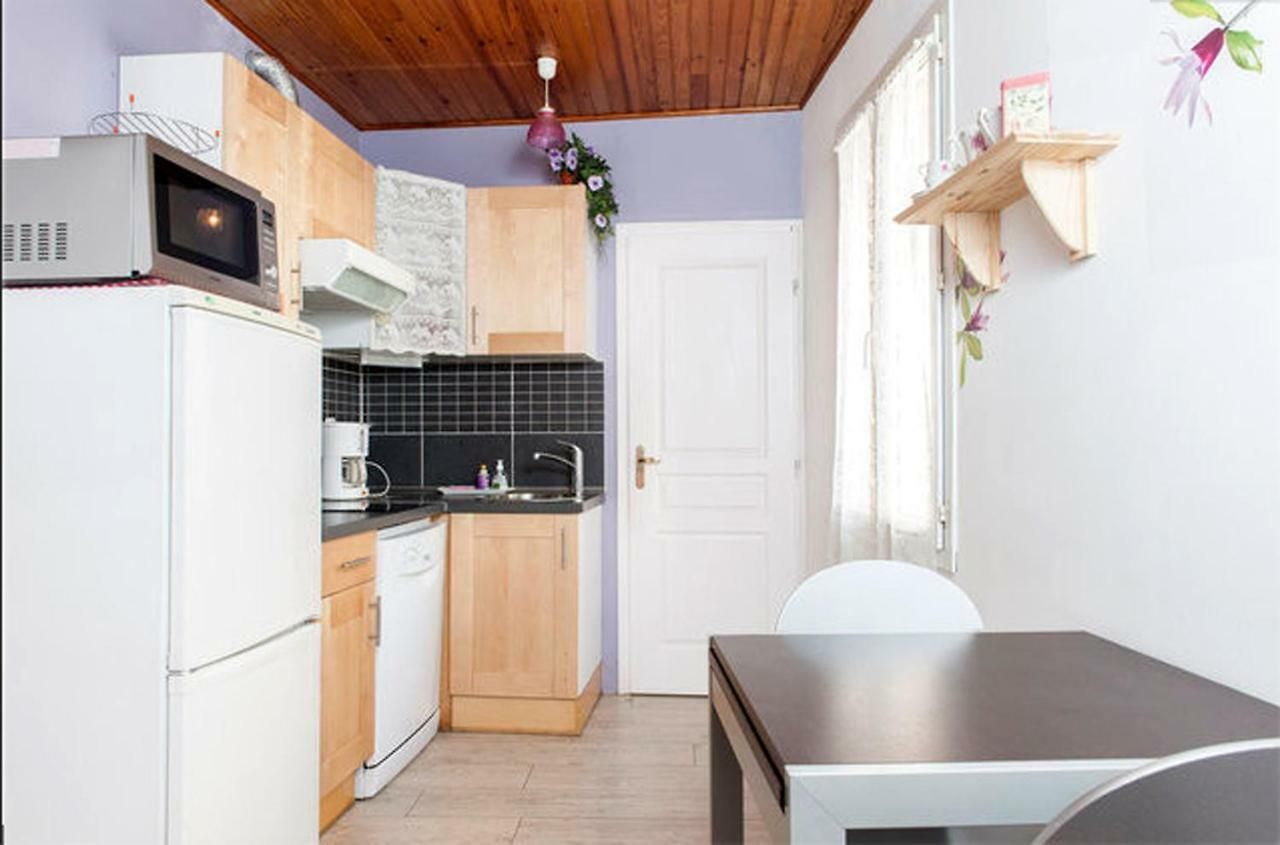 Deux Pièces Appartement *