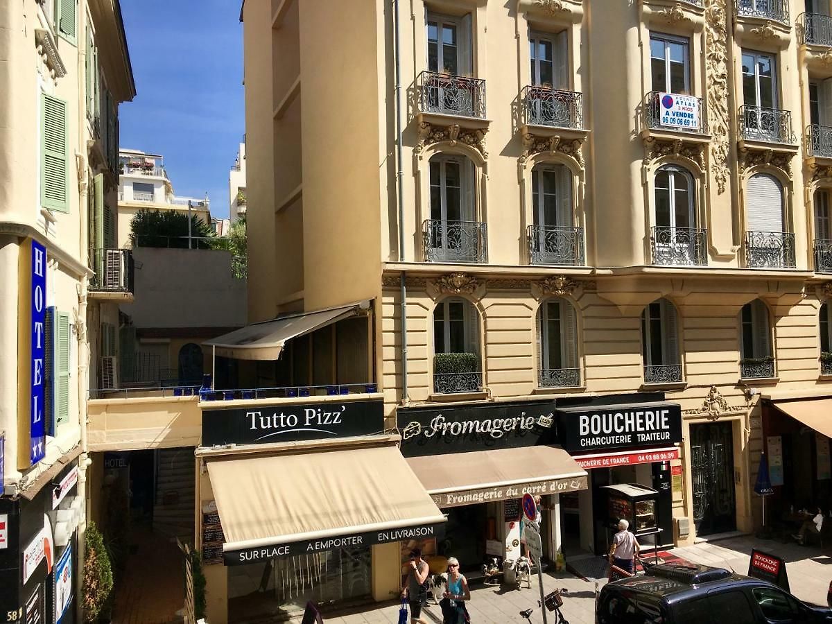 Le Petit Bourgeois De Nice