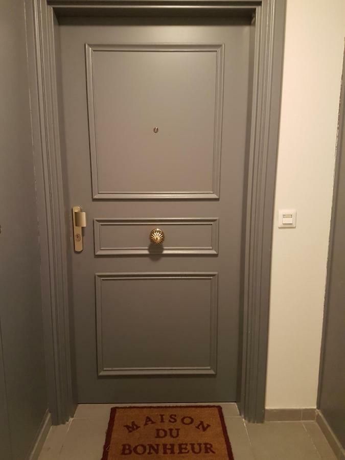 Medicis Charmant Studio Climatisé Port Riquier Acropolis Appartement