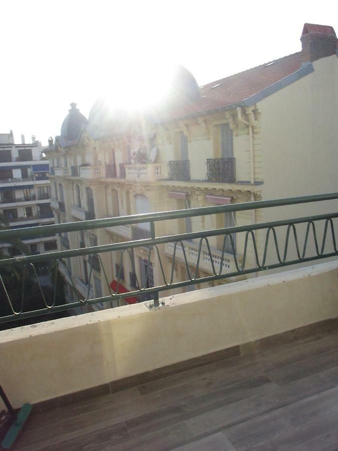 Cattleya - Rue Halevy *