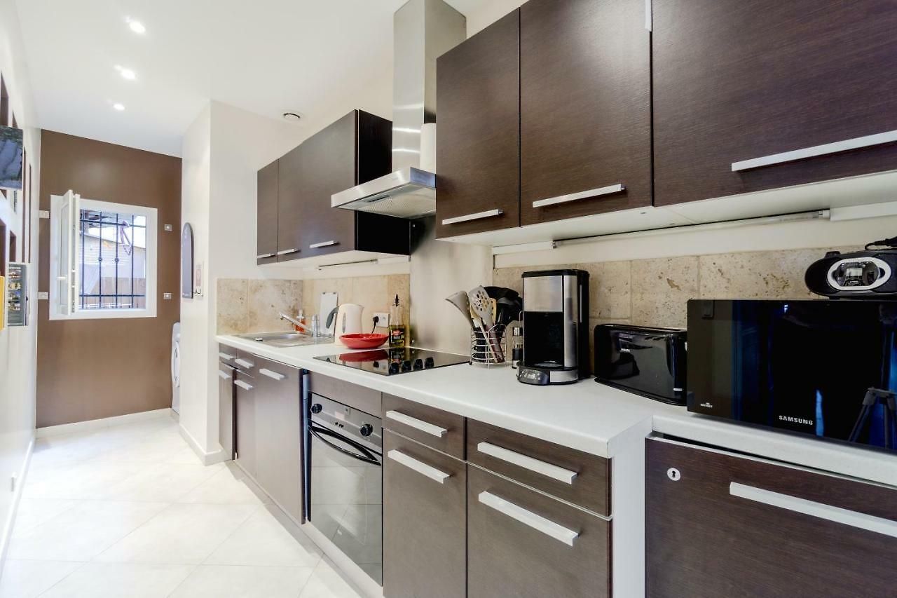Appartement With Parking In Near The Harbor *