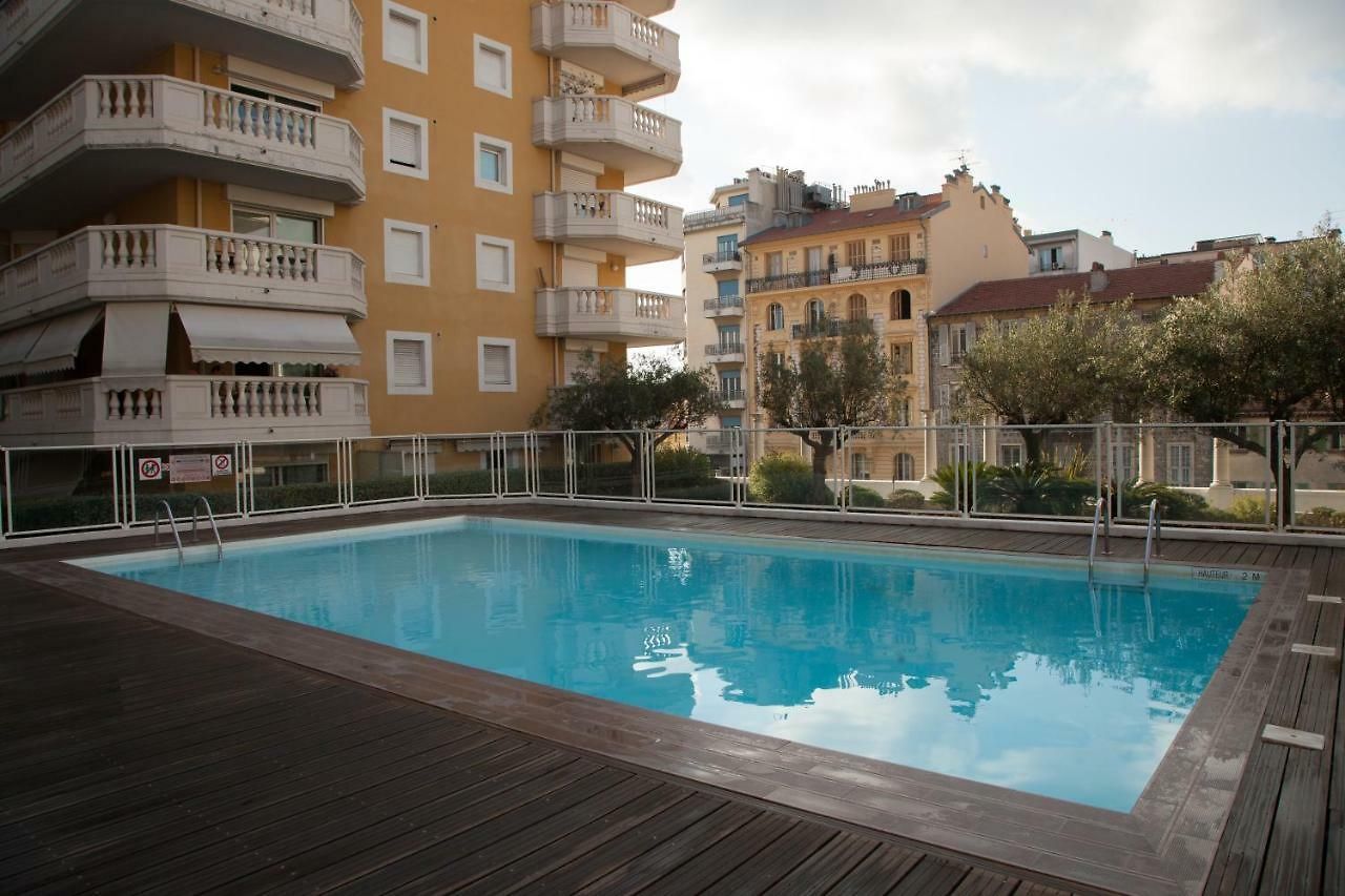Appartement With Swimming Pool 60 Meters Near The Nice