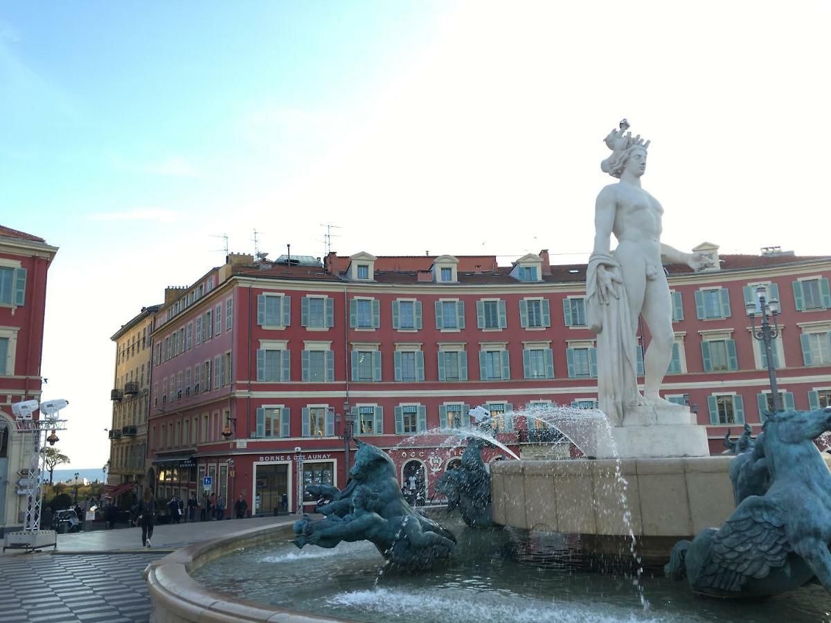 Appartement On Place Massena