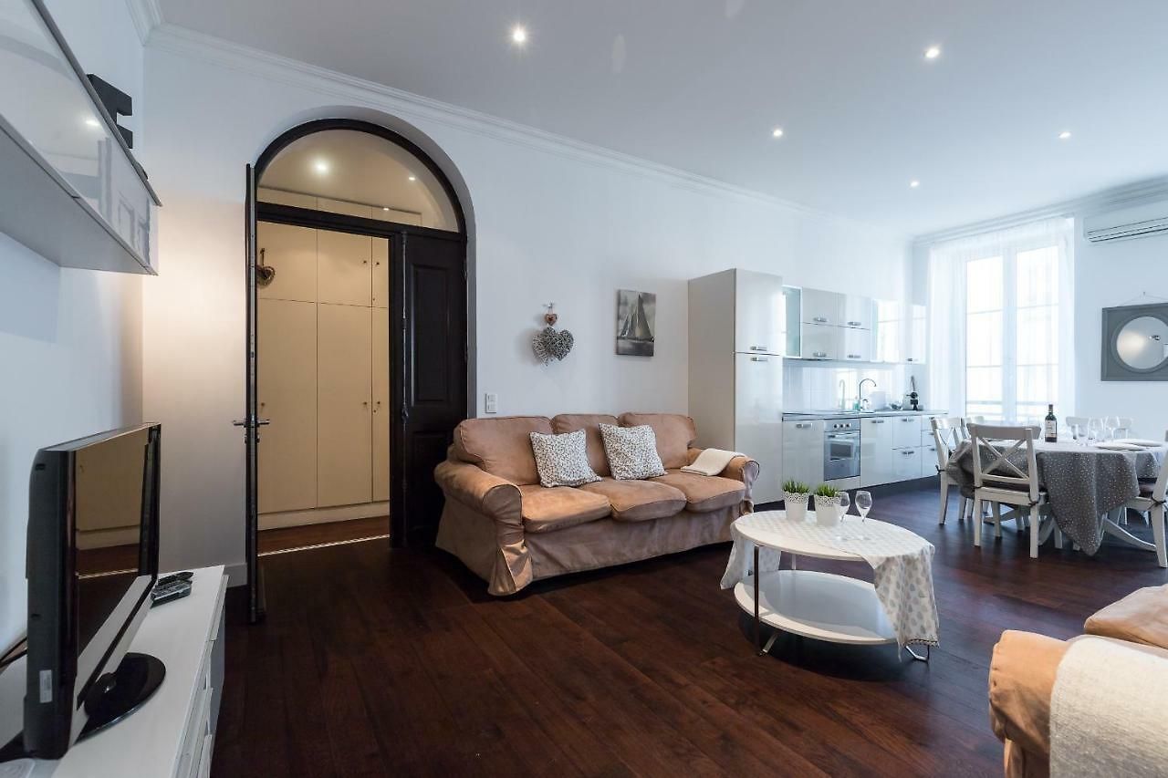Prestige Apartment, Near The Beaches Appartement *