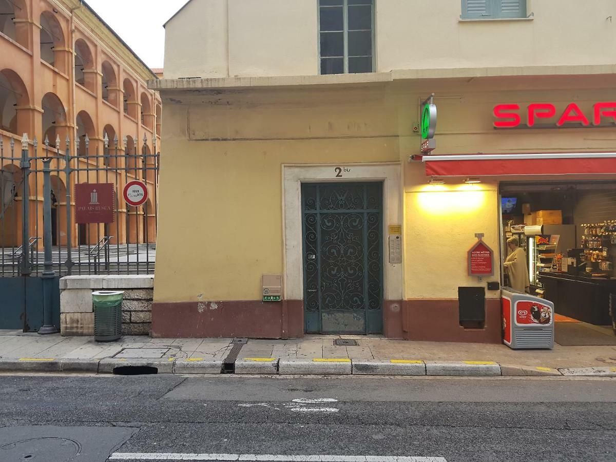 Studette En Plein Cœur Du Vieux Appartement Nice