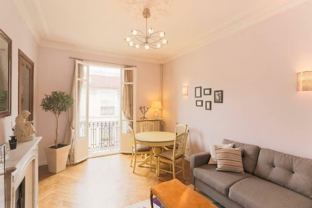 Carre D'or Appartement *