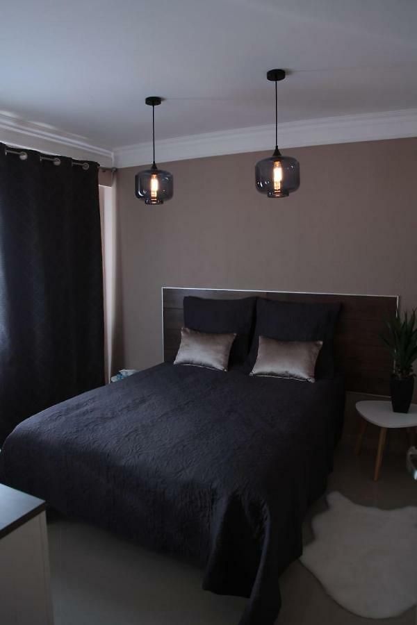 Stylish 2 Flat 50 Meters To The * Nice