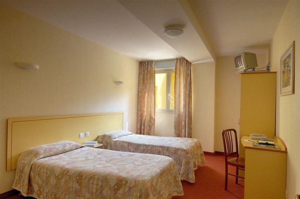 Mini-hôtel Share
