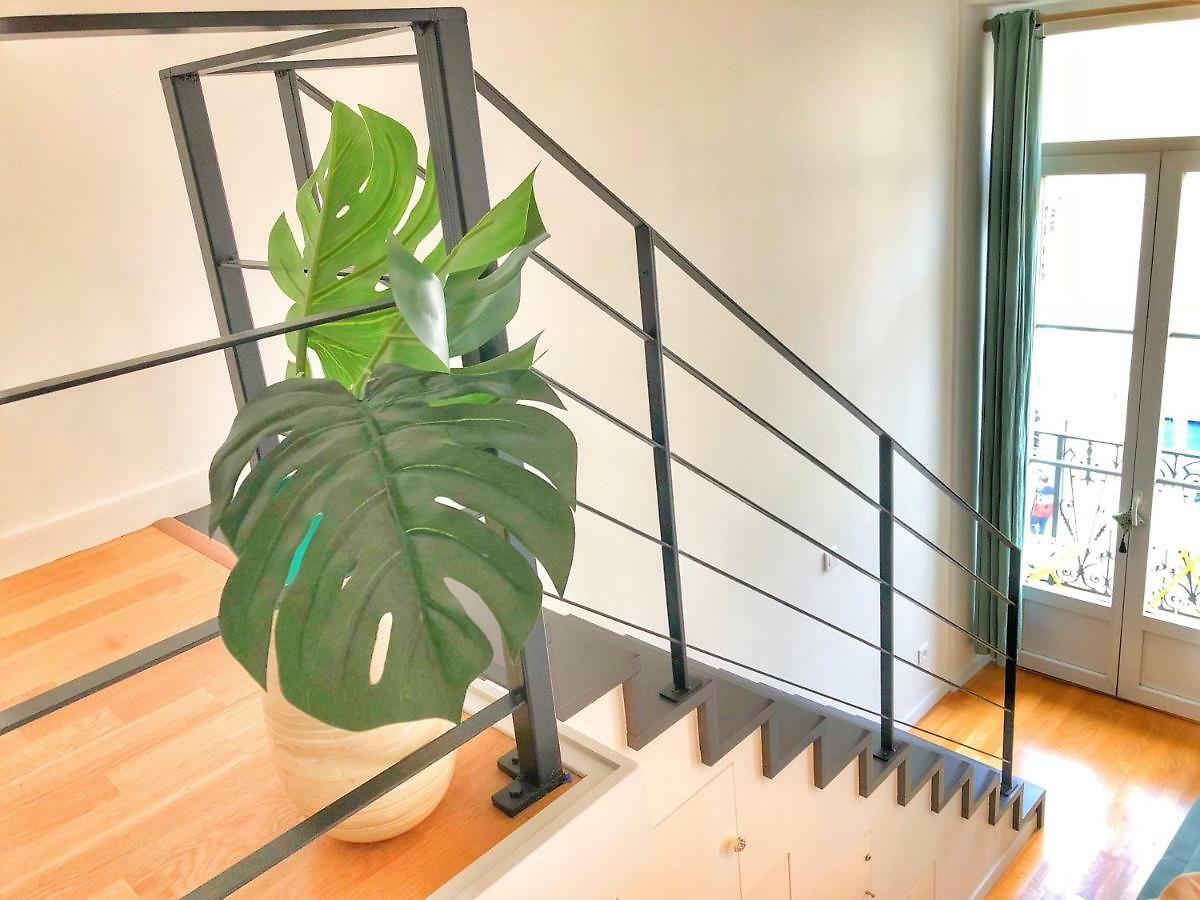 Homelivia, Frida, Mezzanine, Déco Raffinée Et Balcon