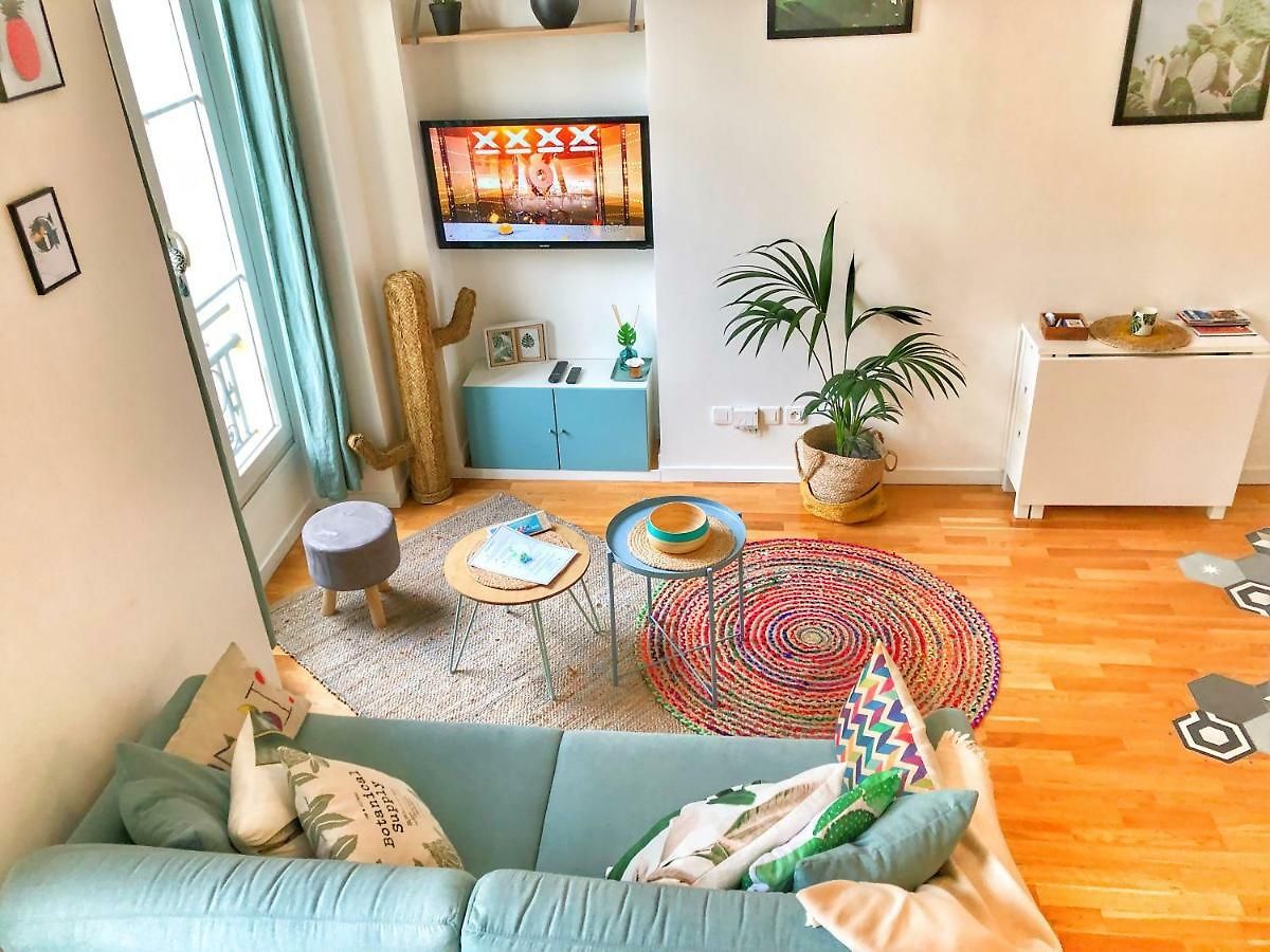 Homelivia, Frida, Mezzanine, Déco Raffinée Et Balcon *