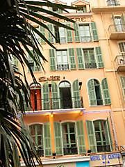 Du Centre Hotel 2*