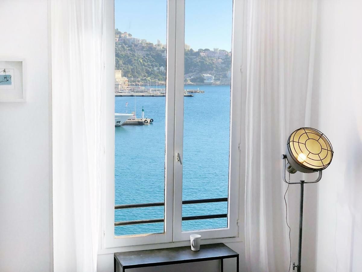 Waterfront Panoramic Sea View, Balcony, Ac Appartement