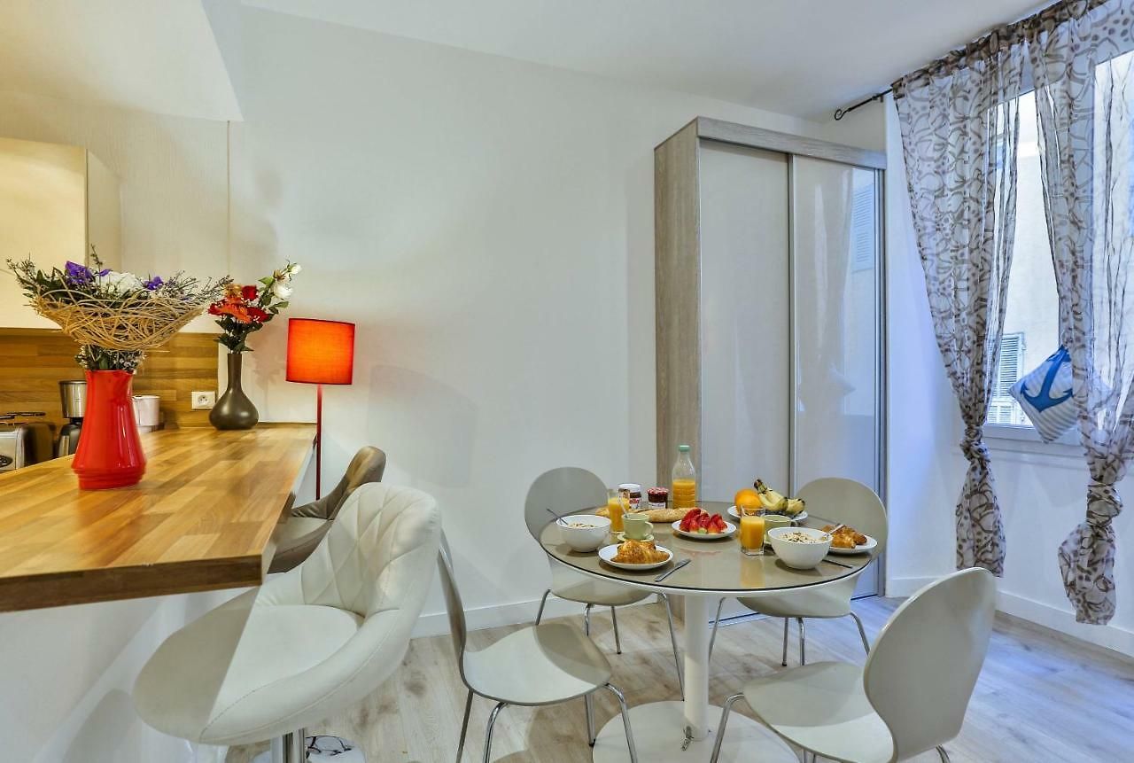 Barillerie - Perfect Location 1 Apartment