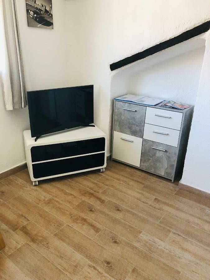 F2 Centre - Gare Apartment *