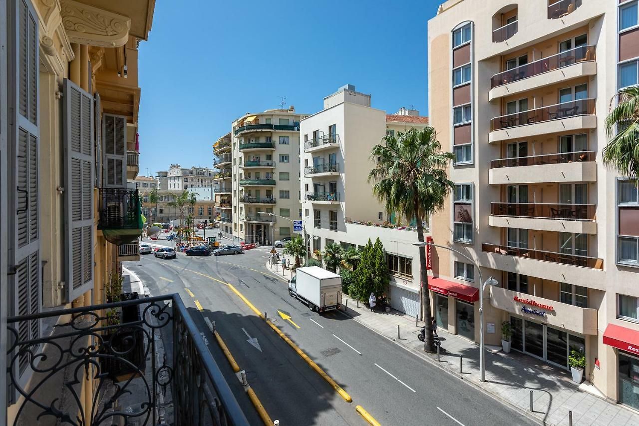 2 Pieces Proche Promenade Et Tram Appartement Nice