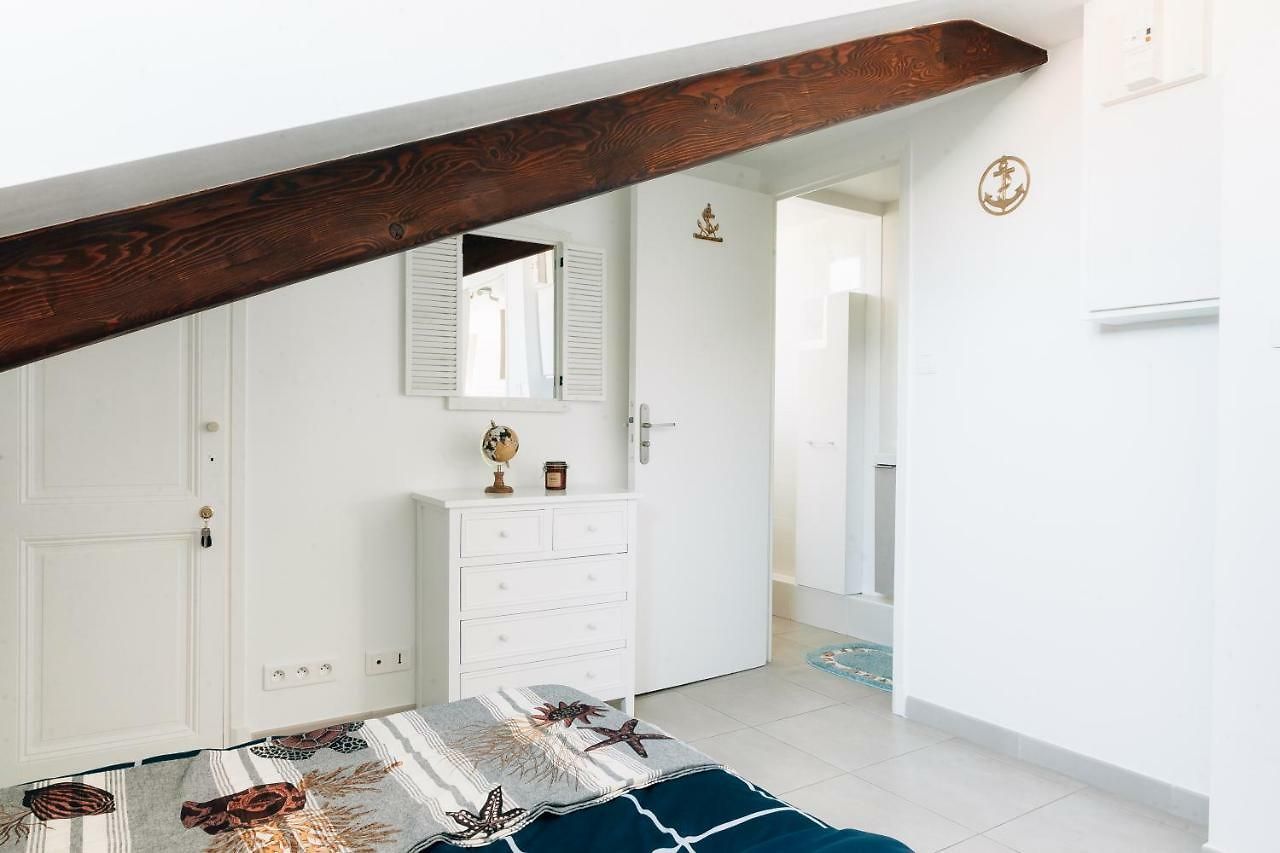 Adorable In Downtown Appartement Nice