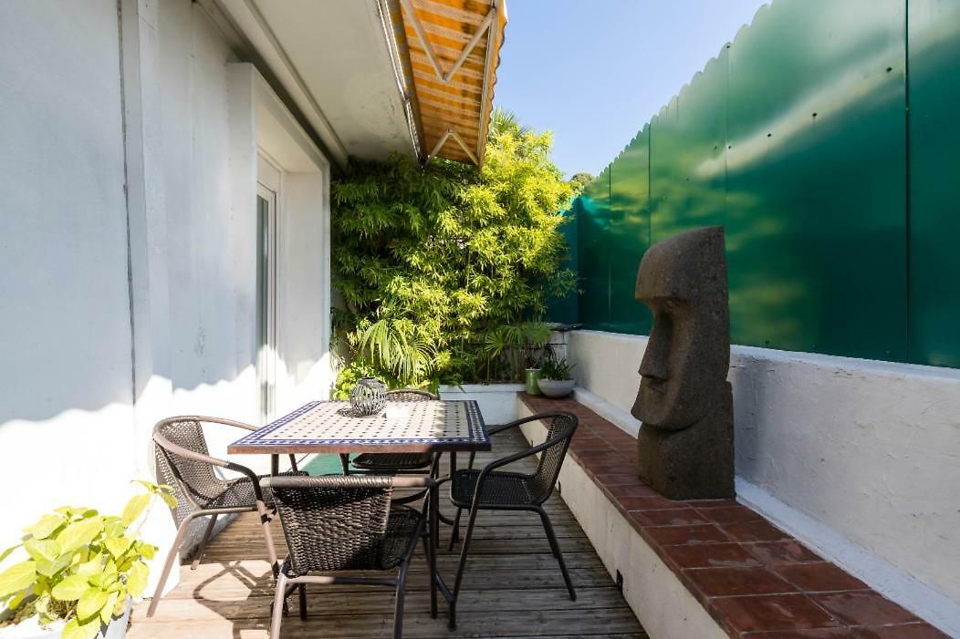 6 Bedrooms Seaview House, Old Town Apartment *
