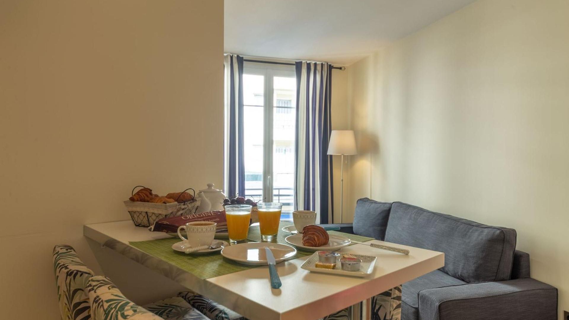 100m From The Sea Apartment Nice