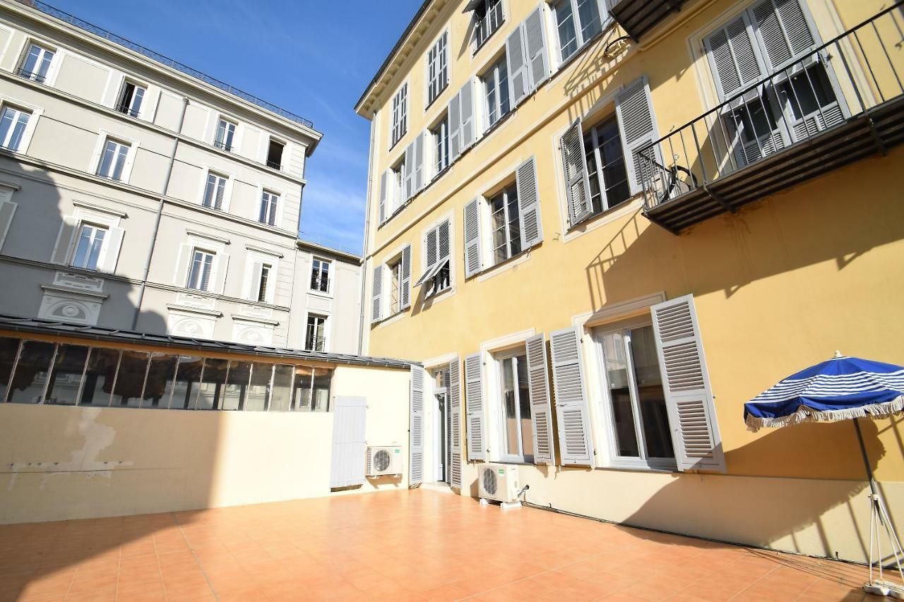 Appartement Jade Duplex - No Better Location In *