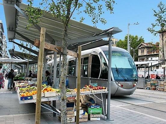 A Terrasse Ensoleillee & Parking A La Gare Du Sud Appartement *