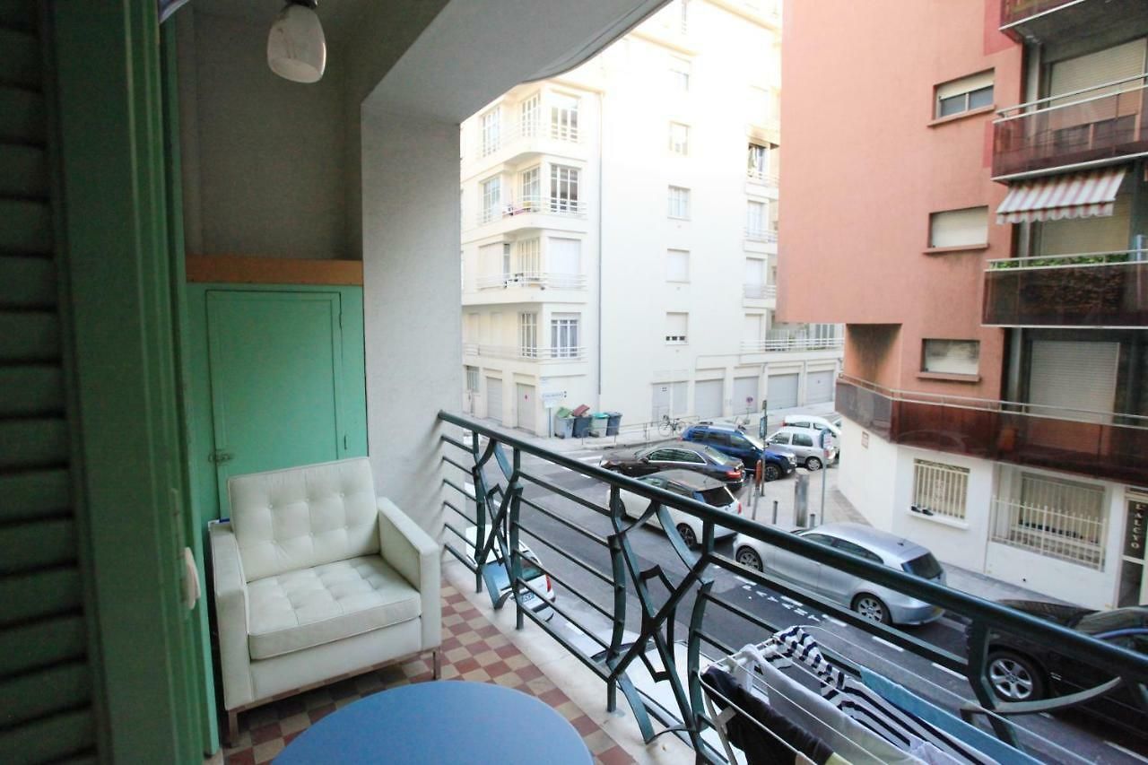 Seaflat In Apartment
