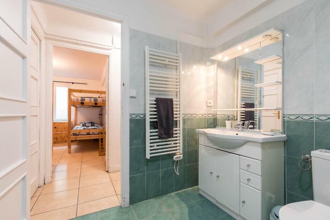 6 Bedrooms Seaview House, Old Town Apartment Nice