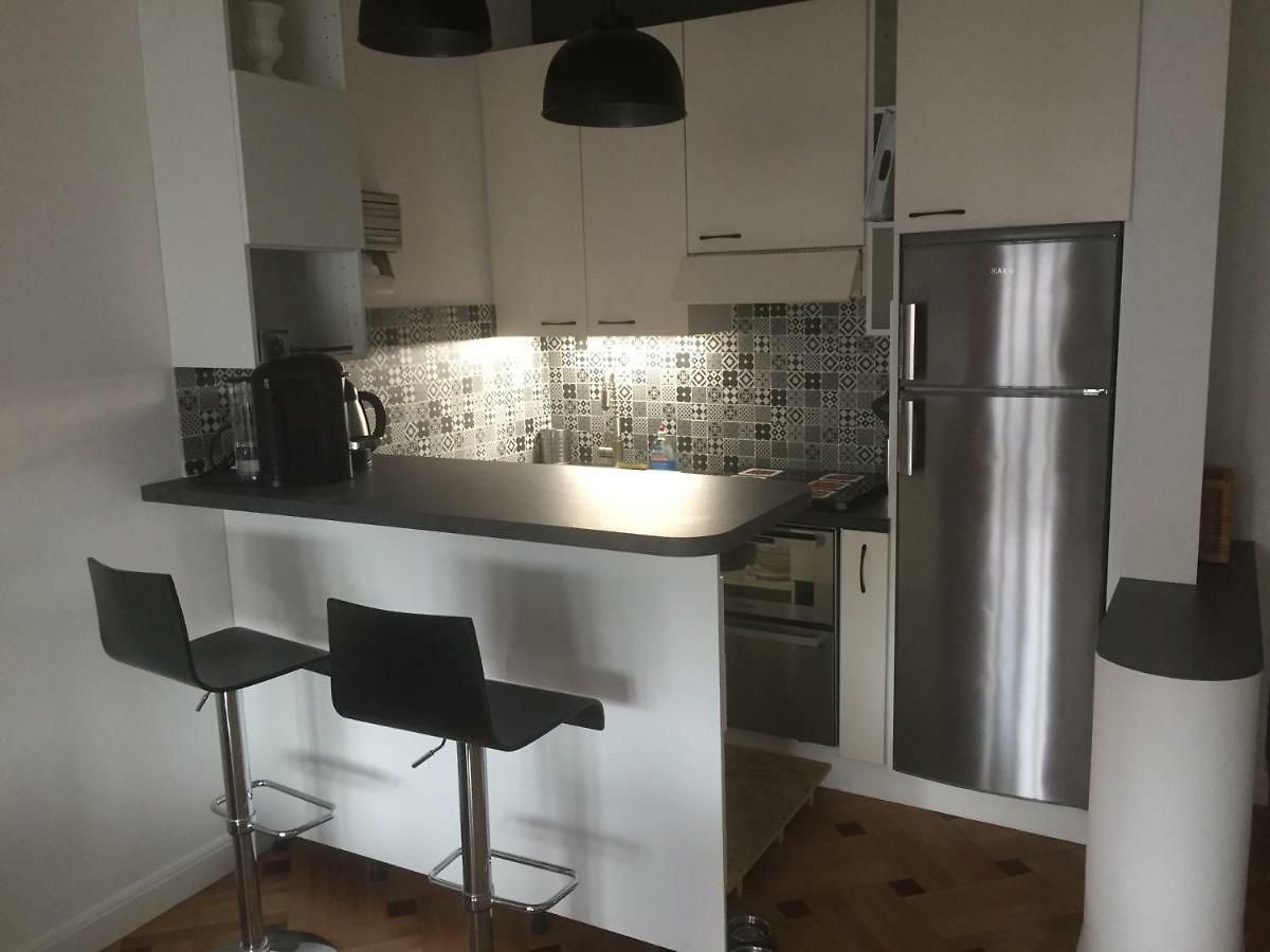 Appartement Centre, Deux Pièces, Calme, Terrasse Plein Sud *