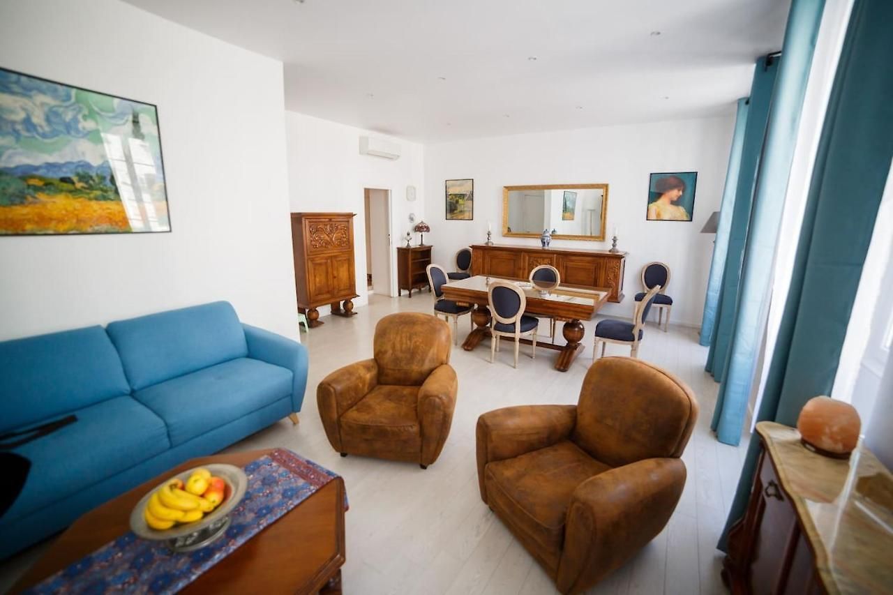 Appartement Centre- Superbe 100m2 - 10 Mn A Pied De La !