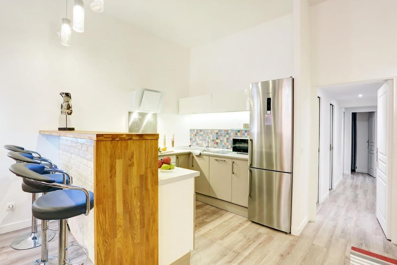 2 - F4 Spacieux Et Confortable Au Centre Du Vieux-nice *