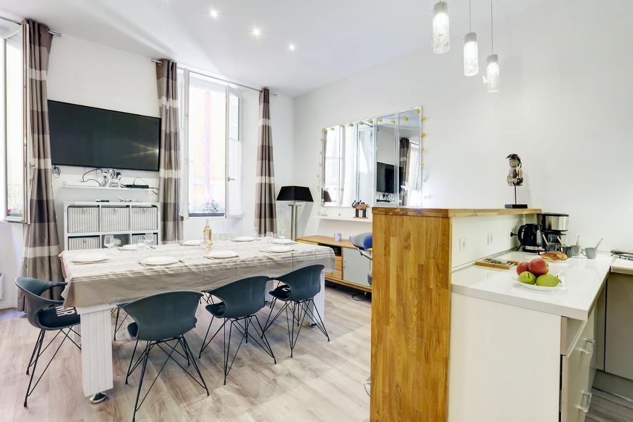 Apartment 2 - F4 Spacieux Et Confortable Au Centre Du Vieux-nice *