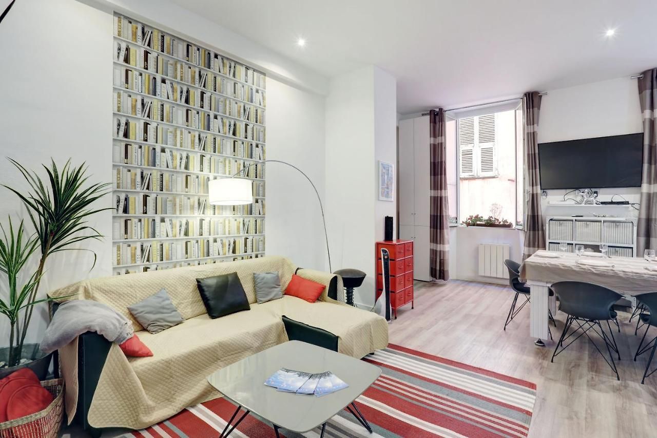 2 - F4 Spacieux Et Confortable Au Centre Du Vieux-nice