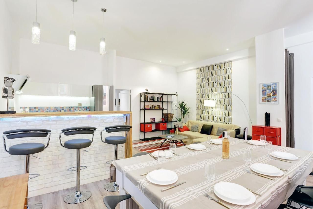 2 - F4 Spacieux Et Confortable Au Centre Du Vieux-nice * Nice