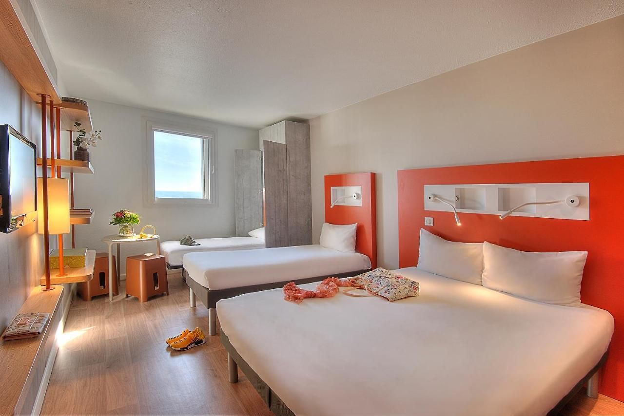 Ibis Budget Californie Lenval 2*