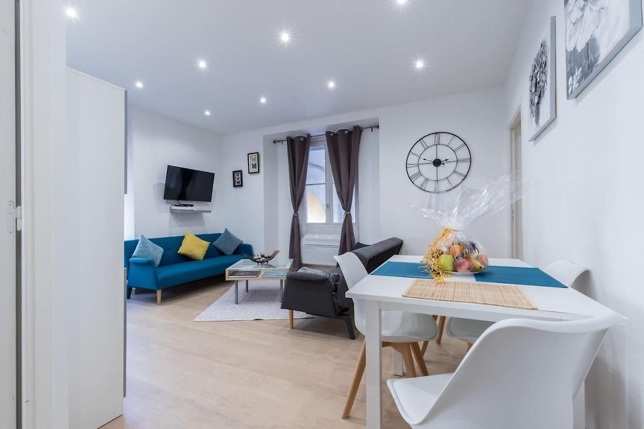 Historical Hyper Center Appartement Nice
