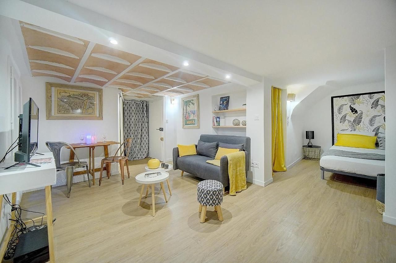 #31 Comfy Place In The Old Town Balcony & Ac 2min To Apartment Nice