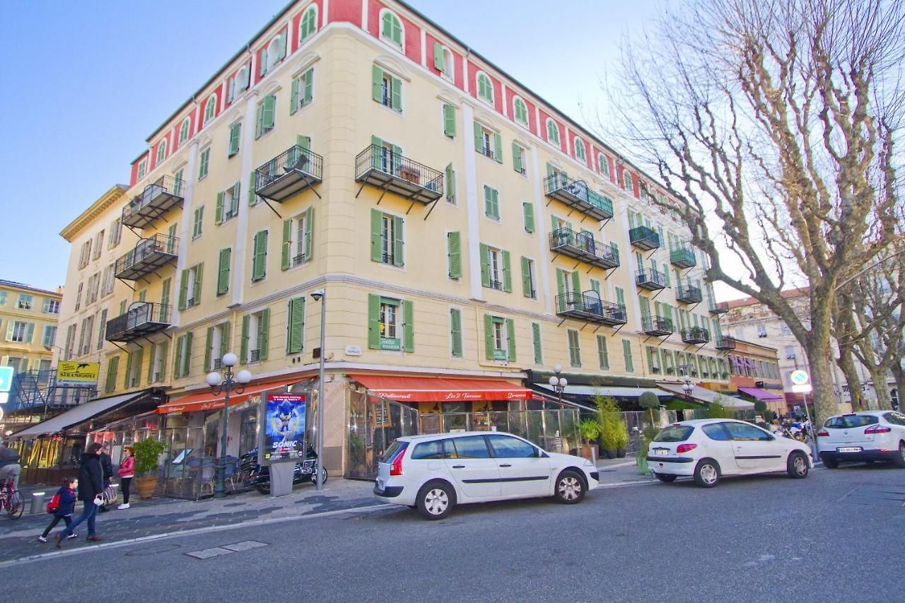 Promenade - Grimaldi Center