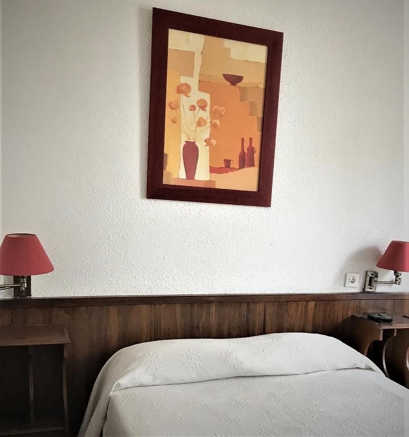 Marbella Hotel *