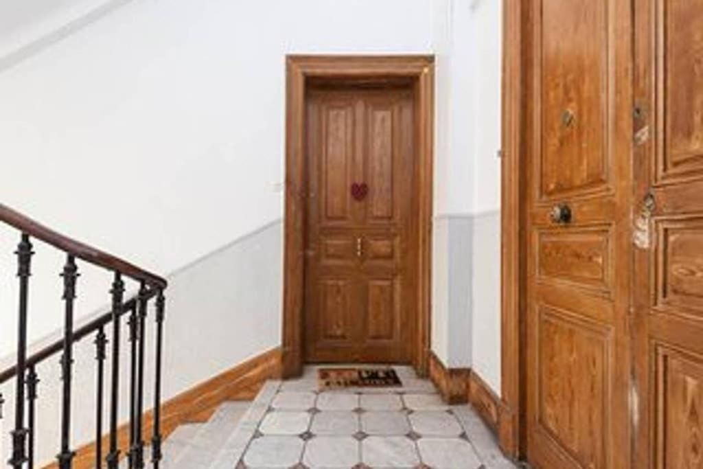 Appartement Barla 3 - A Spacious One Bedroom Near Place Garibaldi