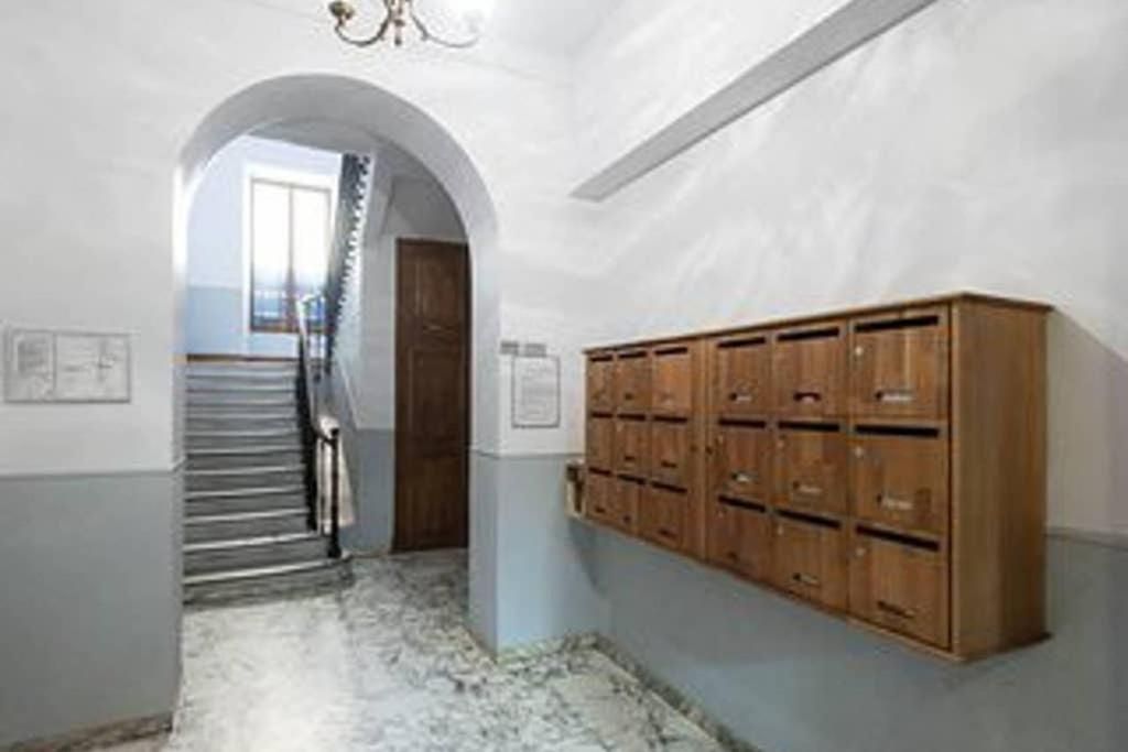 Appartement Barla 3 - A Spacious One Bedroom Near Place Garibaldi Nice