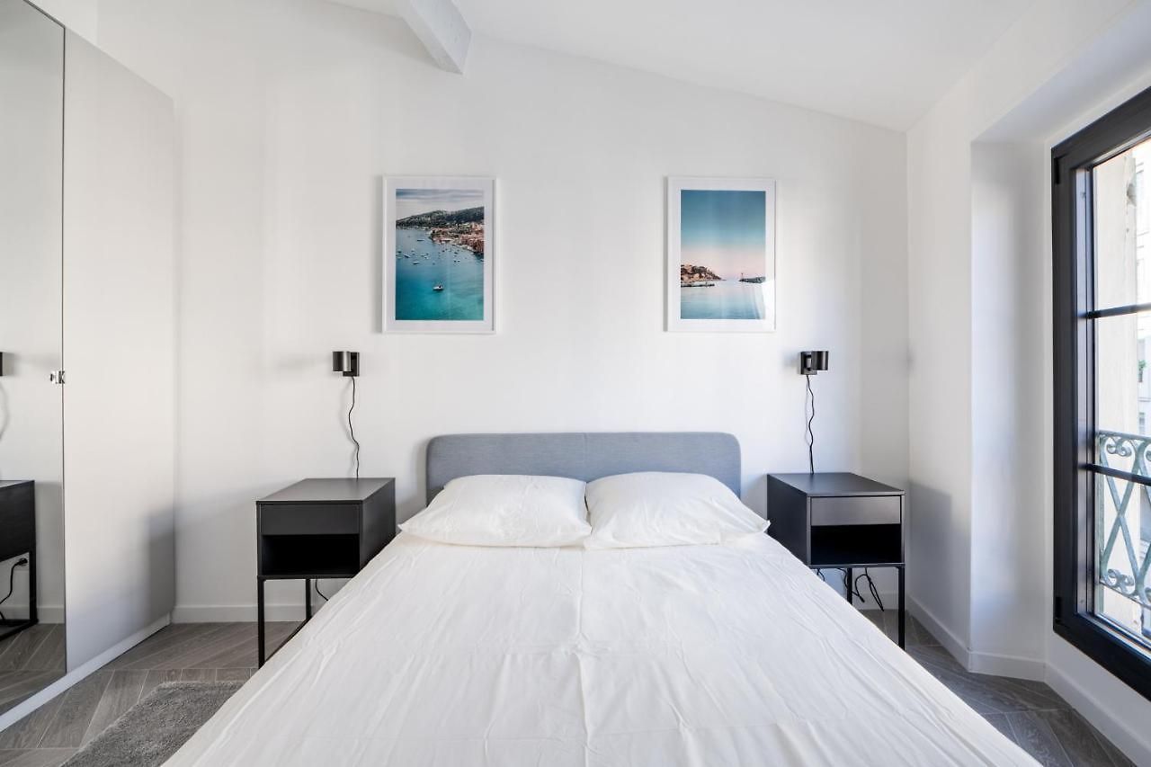 2 Guisol - Moderne 2 Pieces Port De