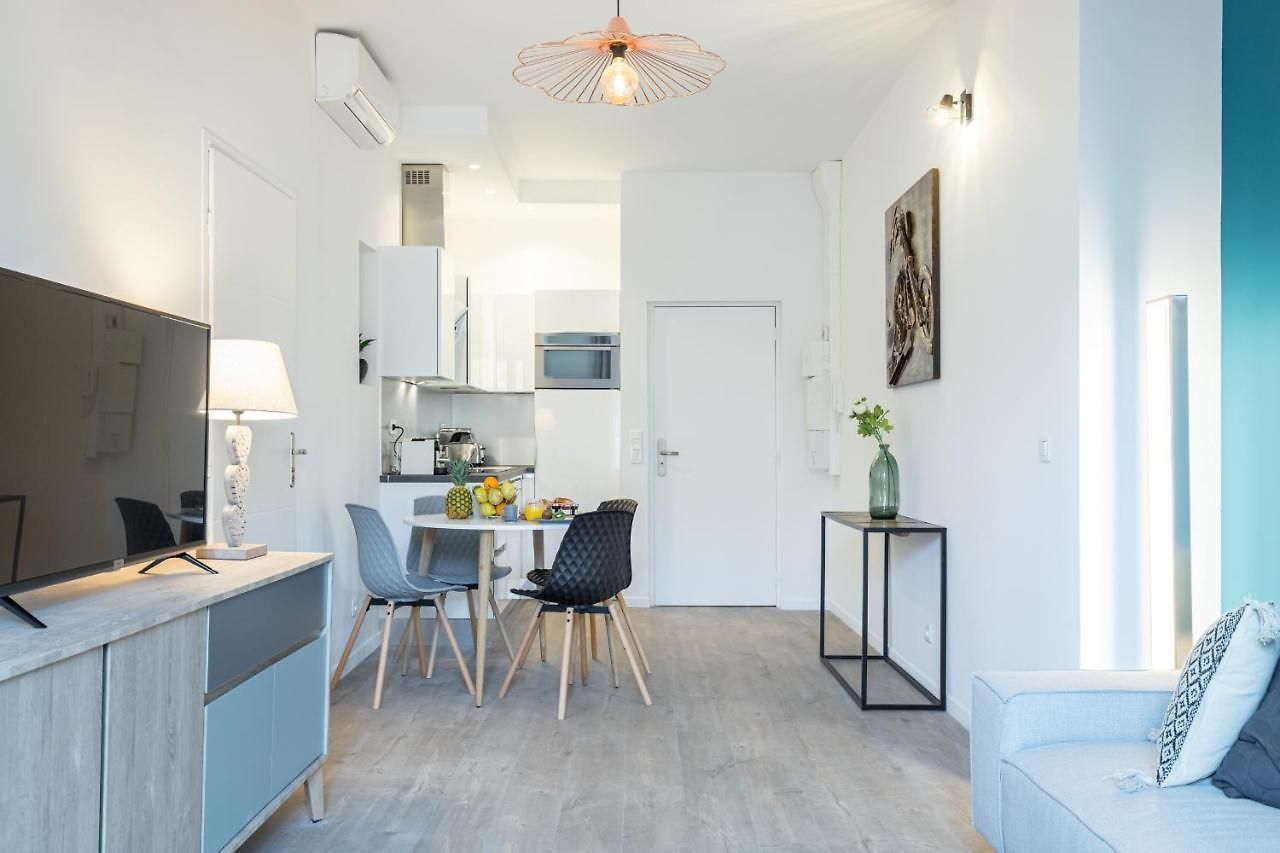 3 Fodere - Magnifique 2 Pièces - Quartier Du Port - Dernier étage Appartement *